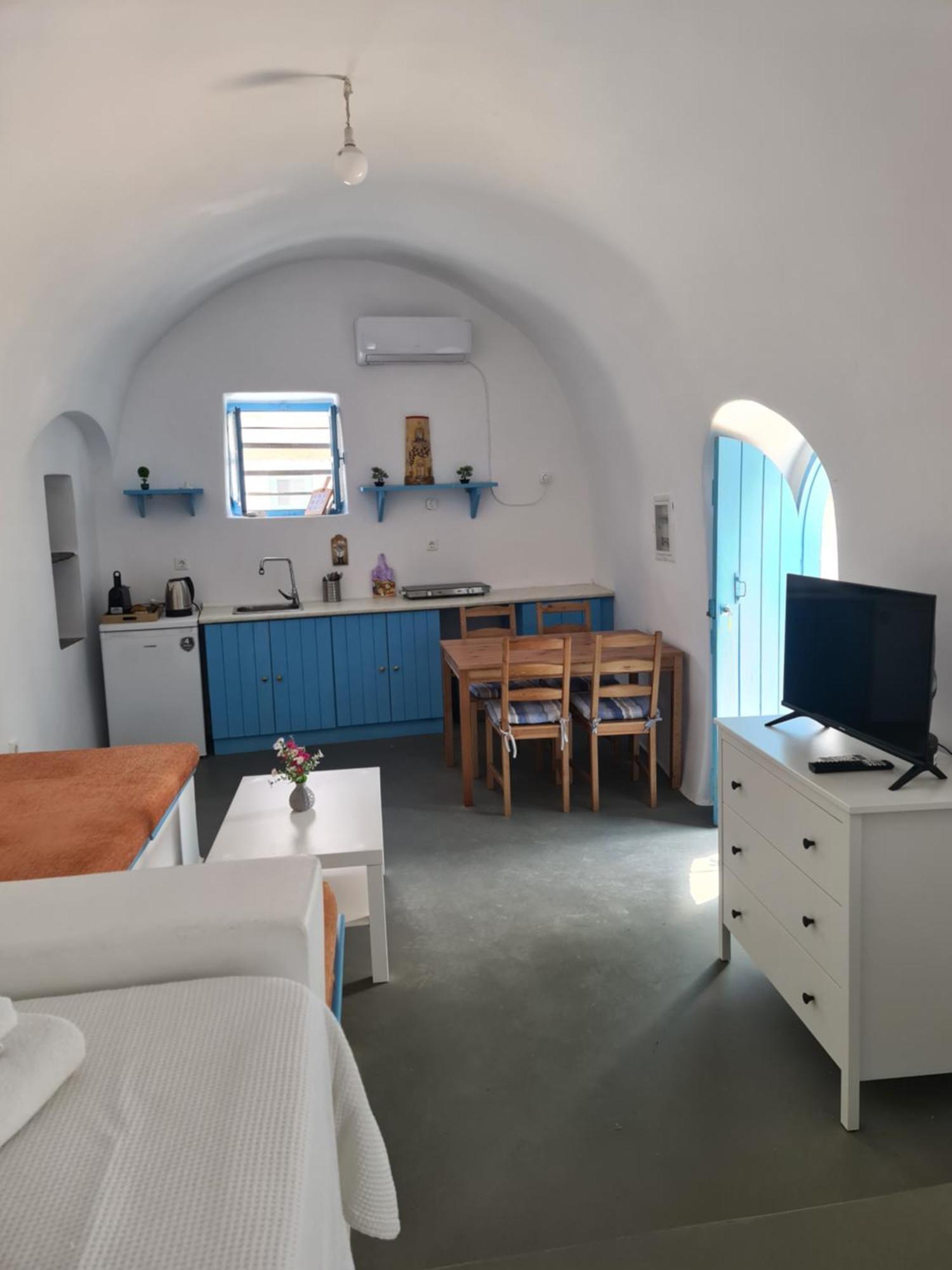 דירות Kýthira Kamaraki Aroniadika מראה חיצוני תמונה